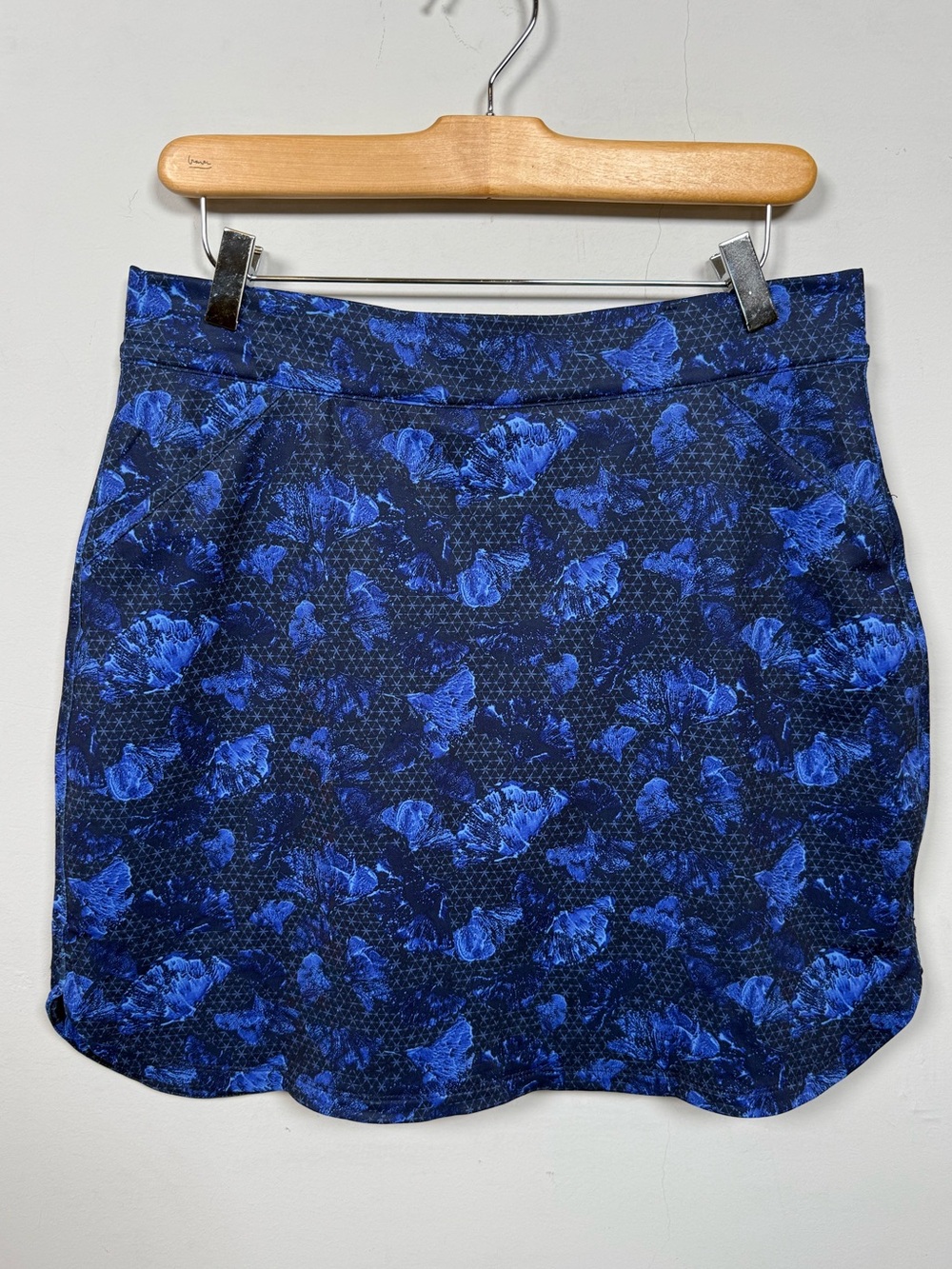 Peter Millar Alice Petal Hem Golf Skort Large Abaco Blue Ginko Leaf Print